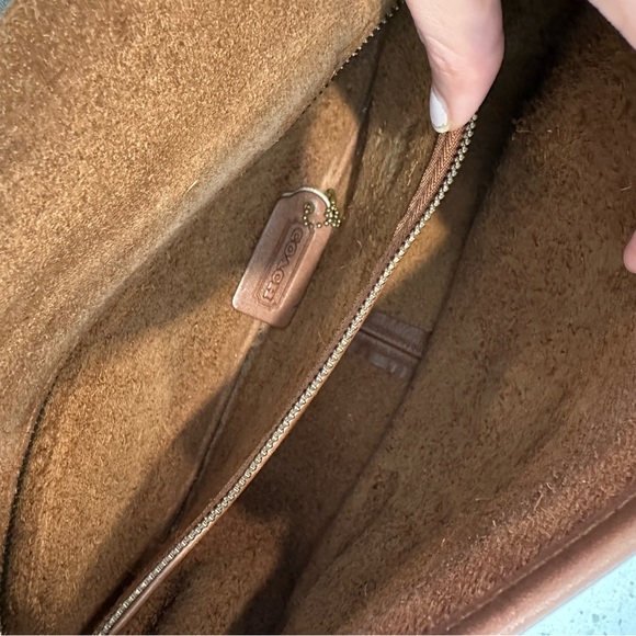 Coach City Bag - Picture 15 of 17